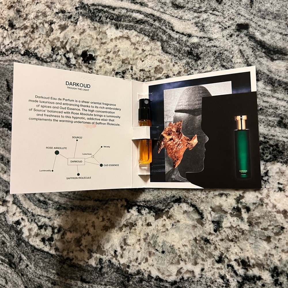 Amberoud by hermética Paris Sample